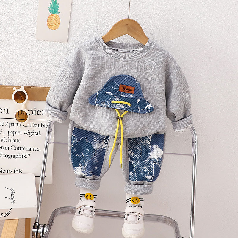 P boys and girls long-sleeved two-piece sweater spring and autumn new handsome baby clothes foreign children's autumn clothes suit children