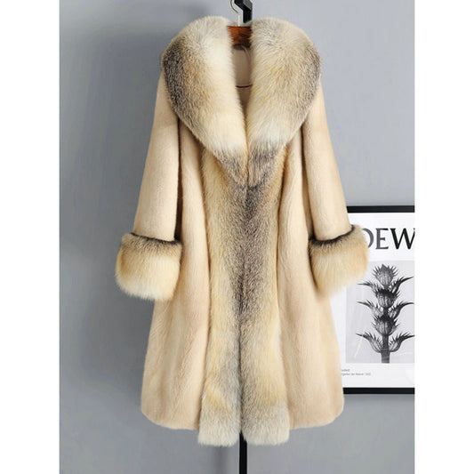 A long thermal jacket