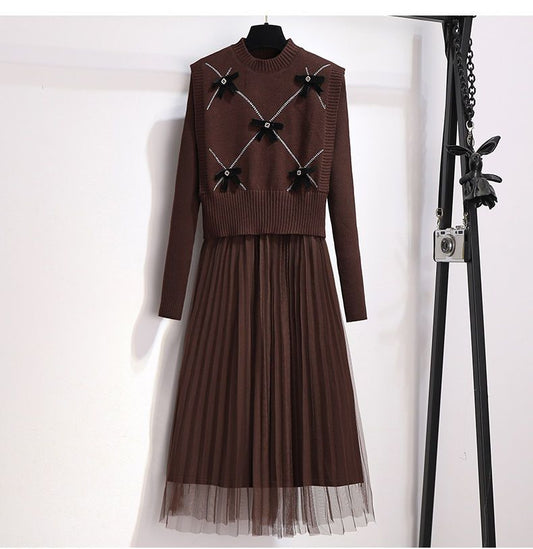 P two-piece knitted dress