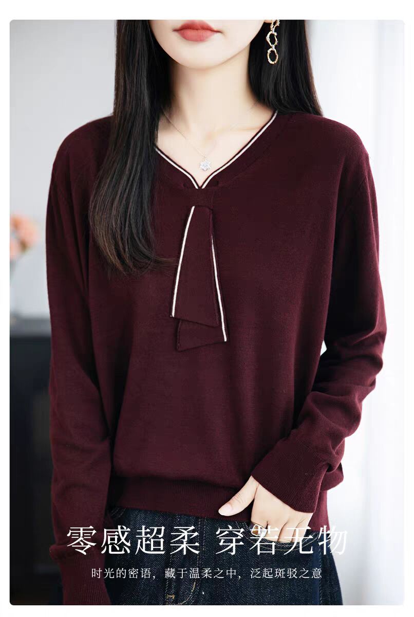 V Collar Knitted Top