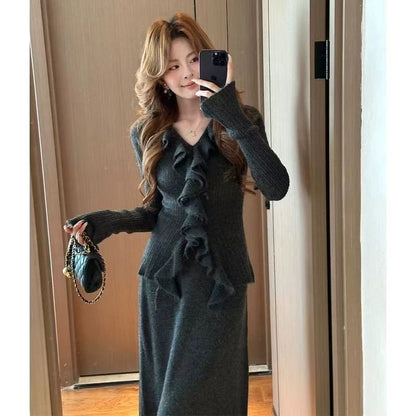 P Knitted Skirt Two-piece Set