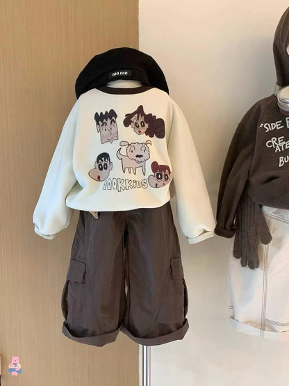 P sweater cartoon suit
