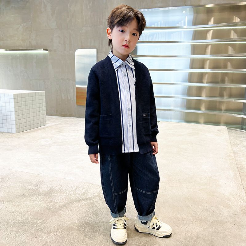 A Boys Autumn Children's Academy Set Three-piece Set (6-12 years old)