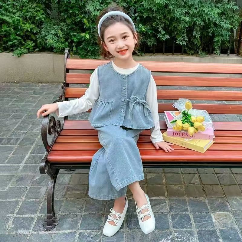 P girl suit denim new children's baby foreign fashionable vest spring