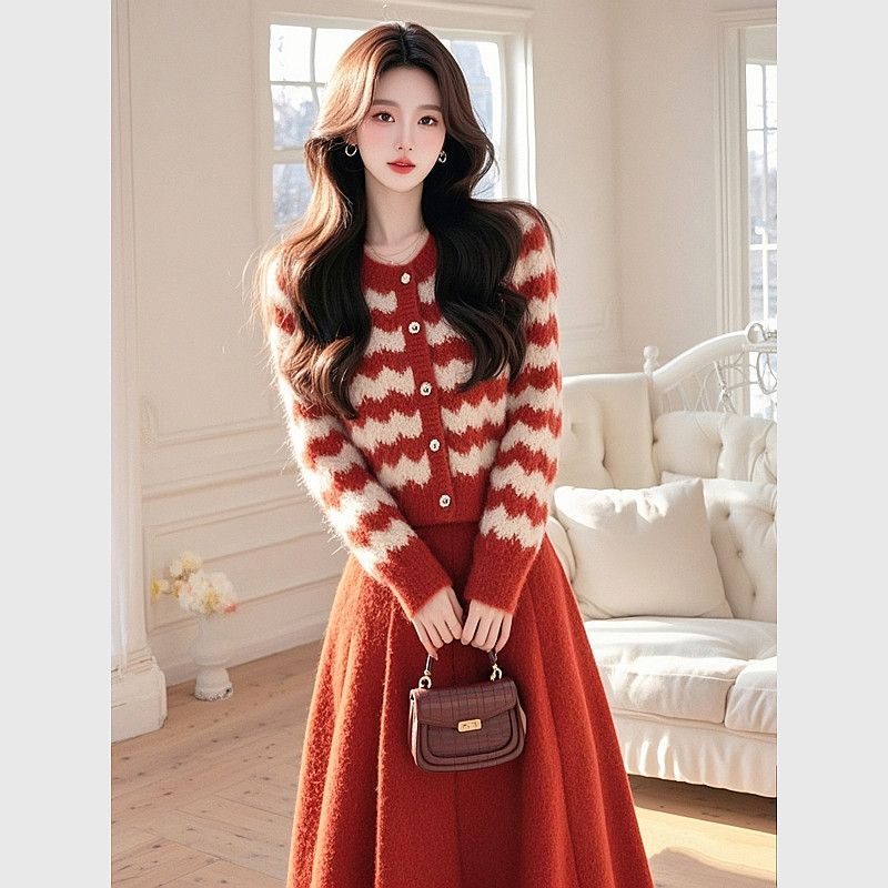 P Knitted Sweater Set