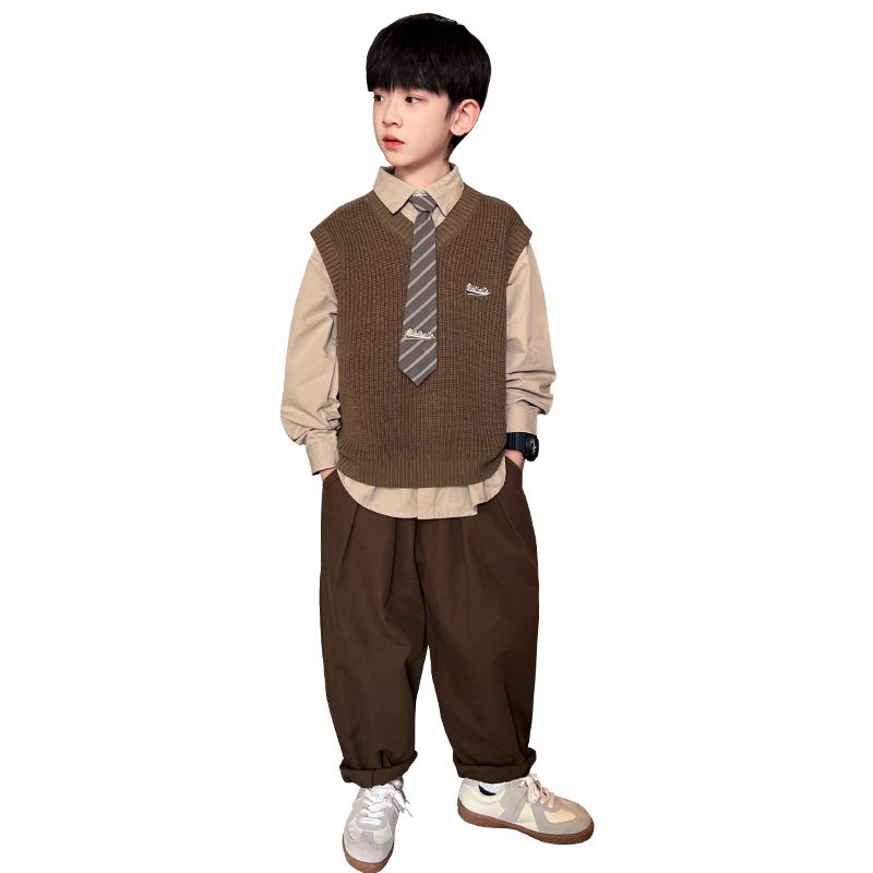 A Boys Autumn Children's Academy Set Three-piece Set (6-12 years old)