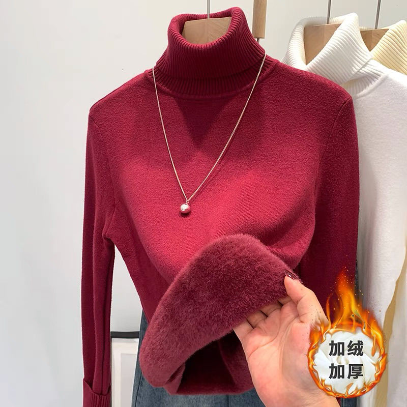 P turtleneck sweater piled and thickened