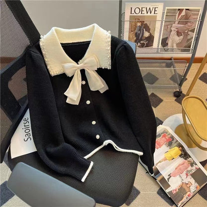 Bow Pearl Sweater