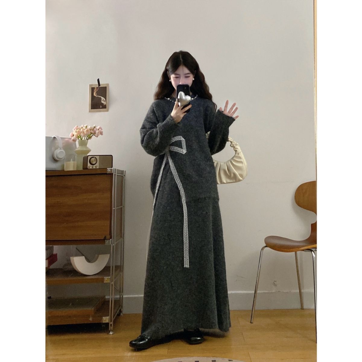 P bow sweater skirt two-piece set