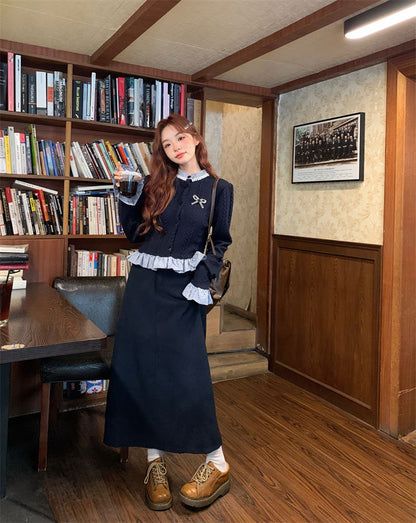 P long-sleeved sweater skirt set