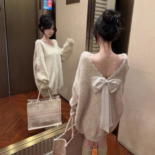 P bow knitted sweater