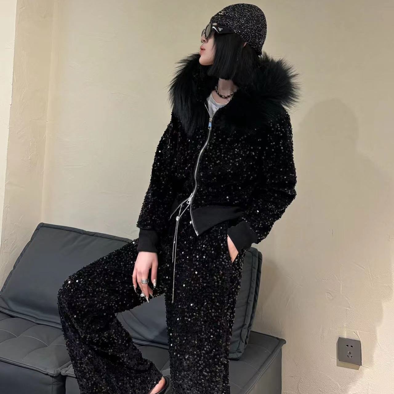 P Heavy Industry two-piece set winter velvet thickened fox fur collar removable sequined cardigan jacket wide-leg pants
