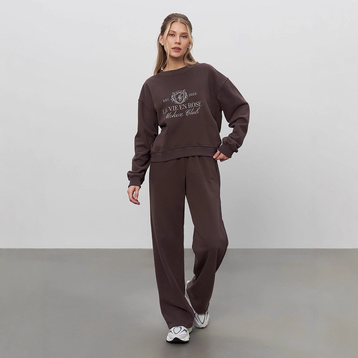Sweatshirt and Pants Two-Piece Set