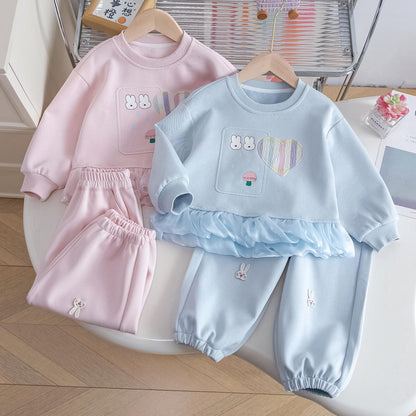 P Girls Casual Suit Children's Spring and Autumn Clothing New Sweet Foreign Style Fashion Sweater Sweatpants Two-piece Set Little Girl Tide