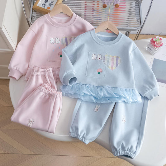 P Girls Casual Suit Children's Spring and Autumn Clothing New Sweet Foreign Style Fashion Sweater Sweatpants Two-piece Set Little Girl Tide