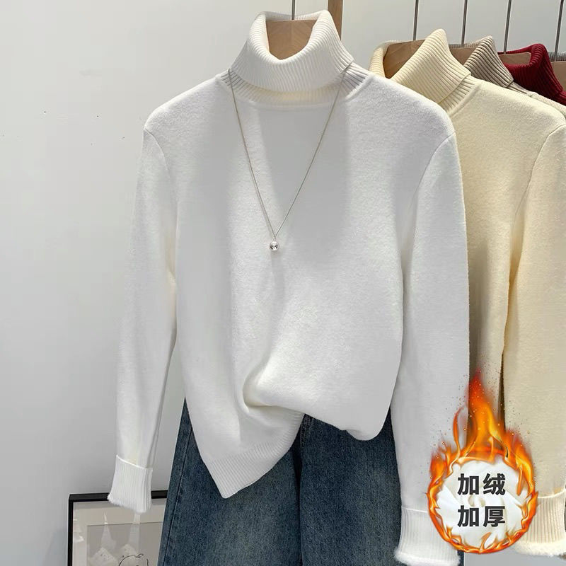 P turtleneck sweater piled and thickened