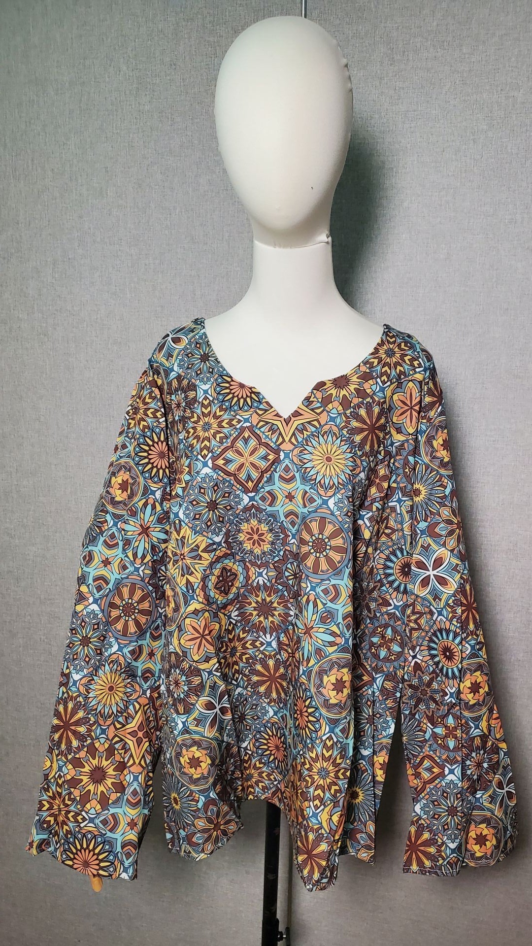 B3-M38   Summer new over size women's tops - Mixbatch