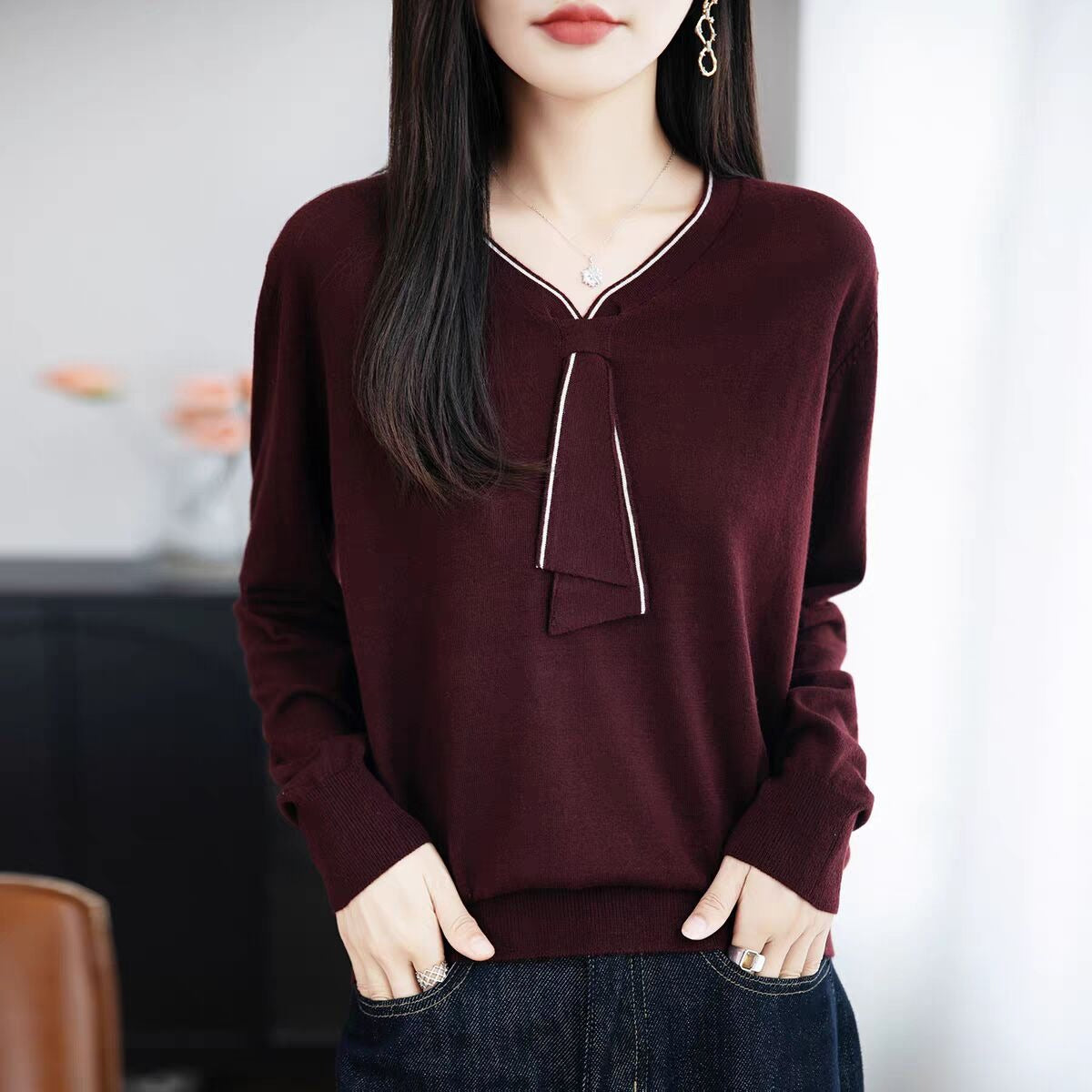 V Collar Knitted Top