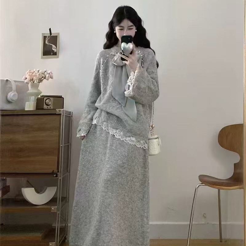 P knitted sweater skirt set