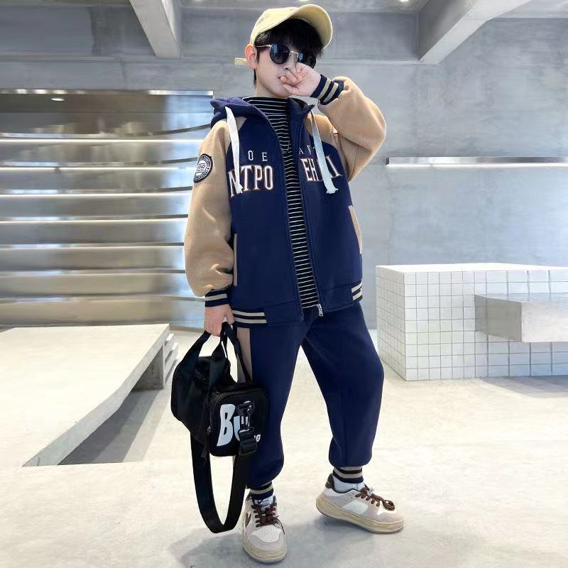 P new children's middle-aged and older children's sports Korean version is handsome and foreign, and the spring two-piece set is trendy.