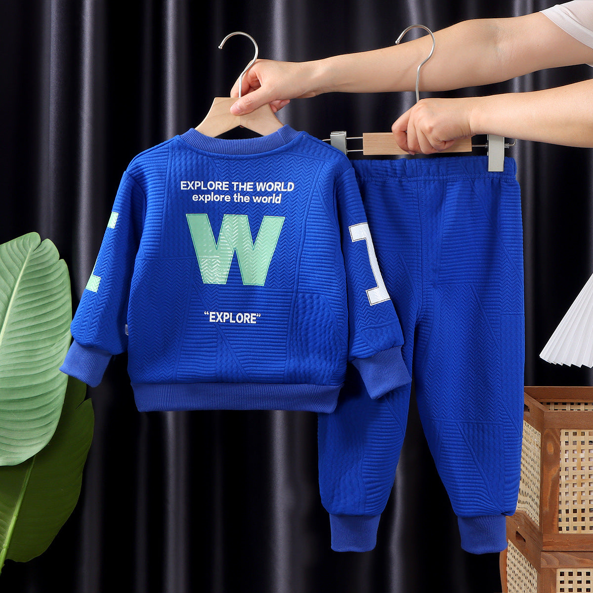 A Children's two-piece sweatshirt set