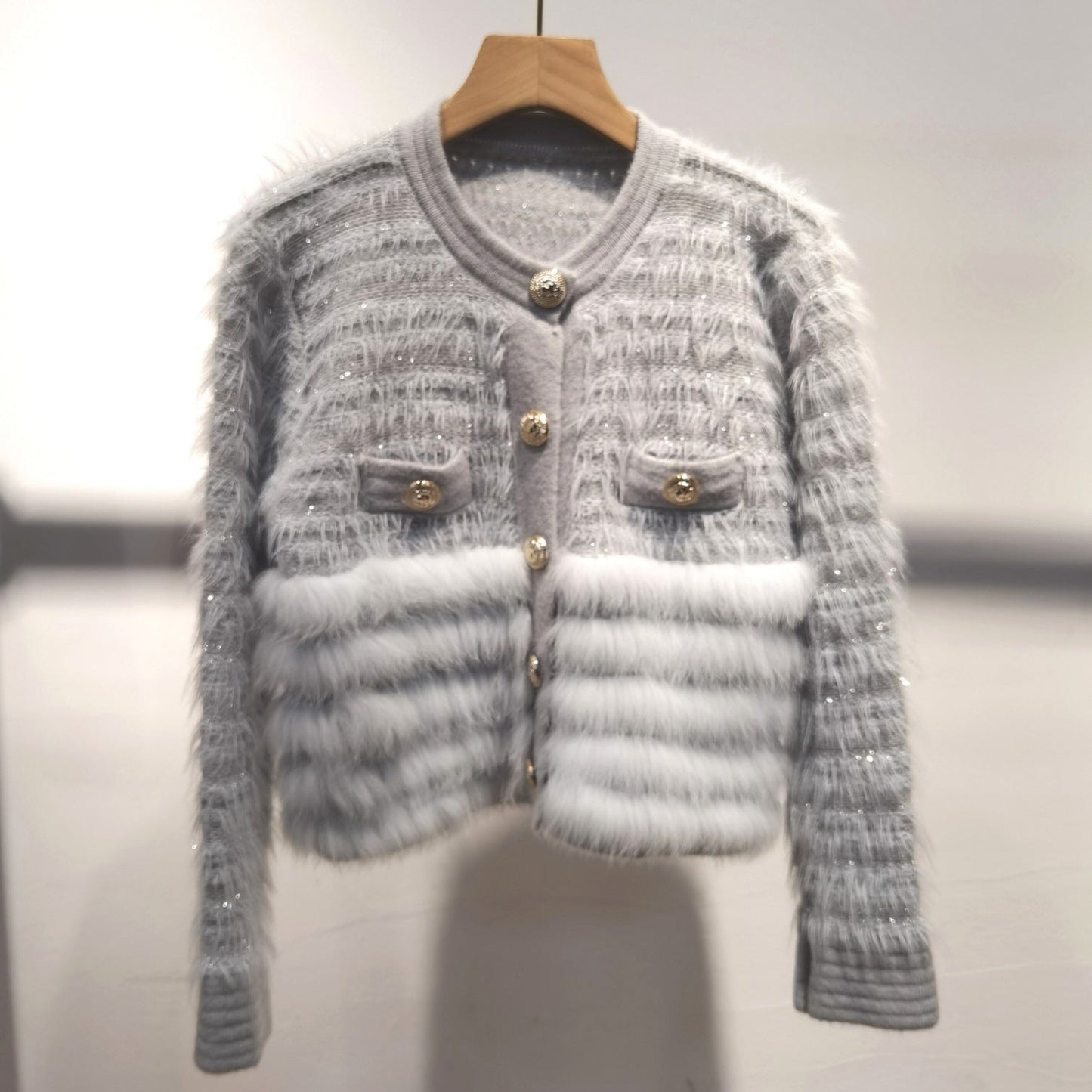 A fur collar shoulder top