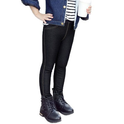 A children's fleece leggings