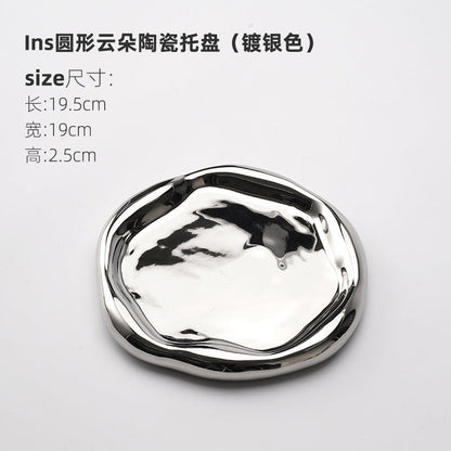 A ceramic tray ornament