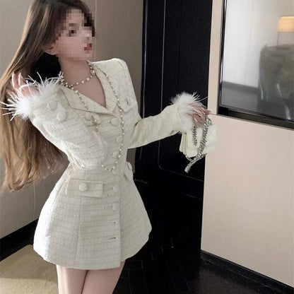 A Xiaoxiangfeng woven blazer women's autumn feeling new slim-fitting medium and long fluffy splicing top