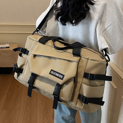 A oblique span large capacity handbag