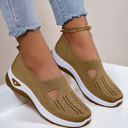 A shoes summer breathable sandals non-slip soft-soled elderly shoes women's casual shoes middle-aged and elderly walking shoes