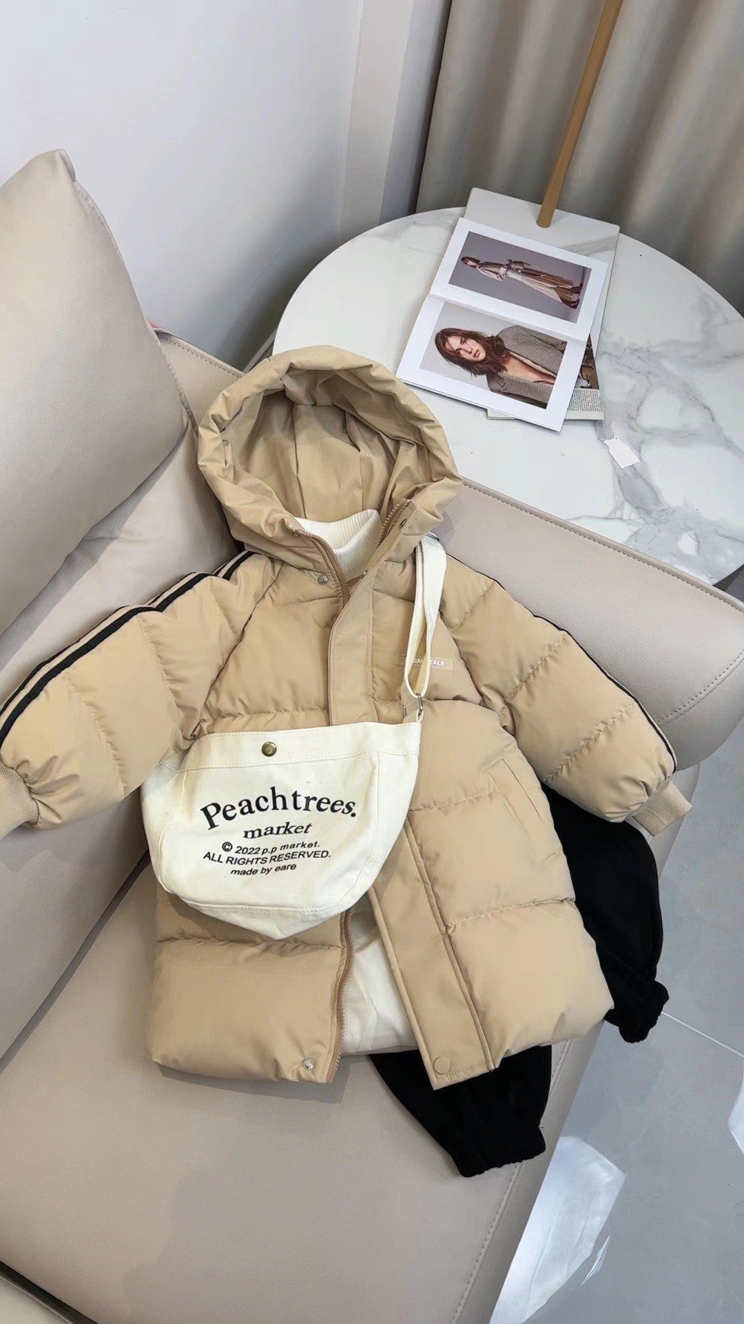 A Children's warm jacket