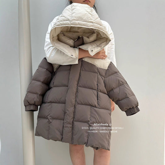 A winter new Korean version of children's cold clothing thickened shoulder color matching hooded warm jacket thickened warm