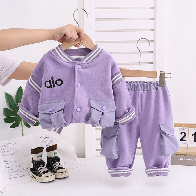 A children's fleece set