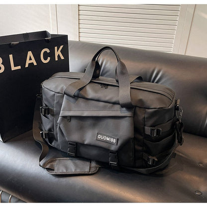 A oblique span large capacity handbag