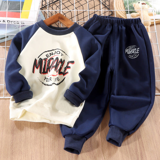 A Children's two-piece sports sweatshirt set