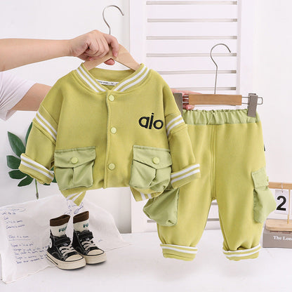 A children's fleece set