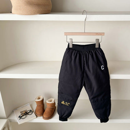 A Children's thermal pants
