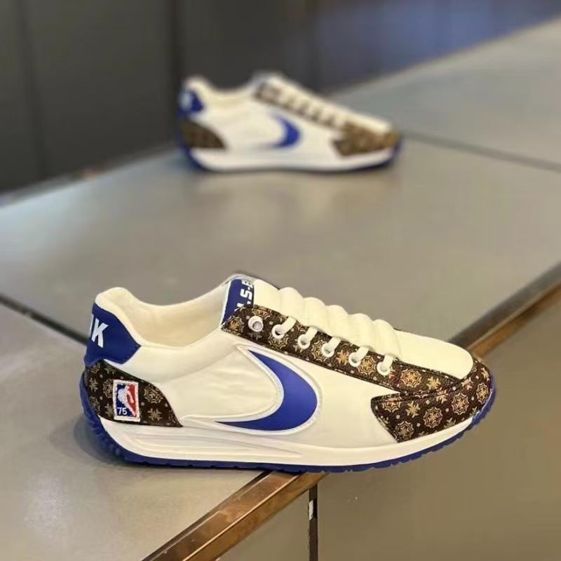 A spring and summer new Korean version of versatile casual Forrest Gump shoes popular one-pedal soft-soled lightweight sports shoes