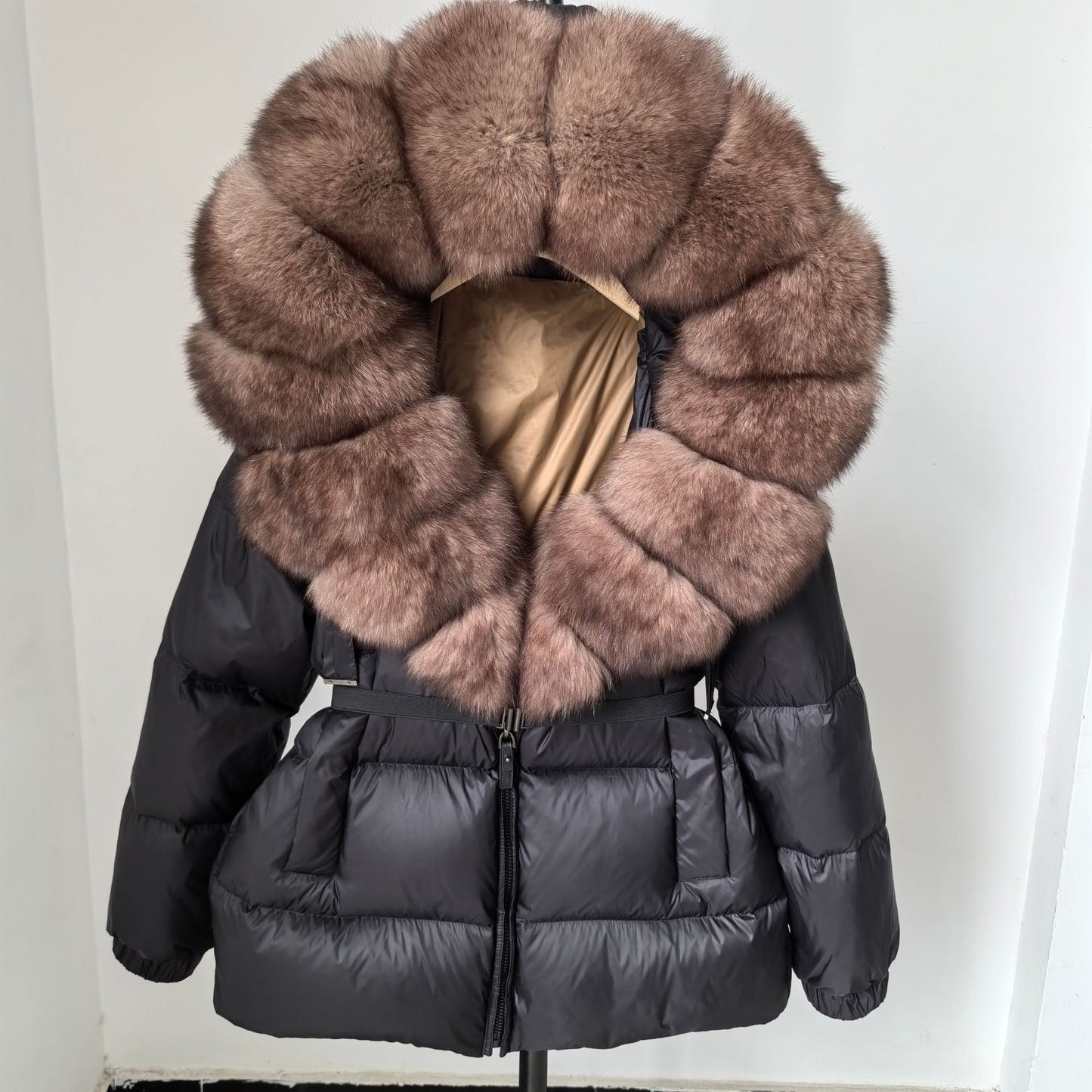A fur collar hooded white duck down jacket