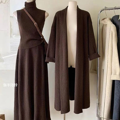 A knitted three-piece set