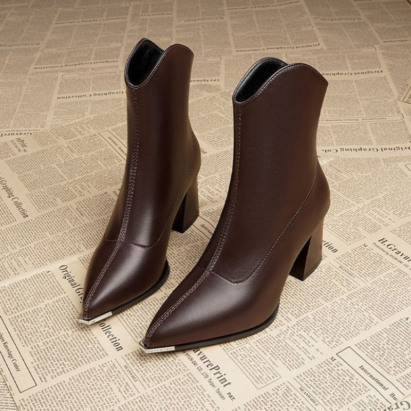 A pointed boot