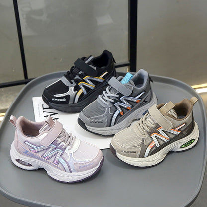 A children's sports shoes