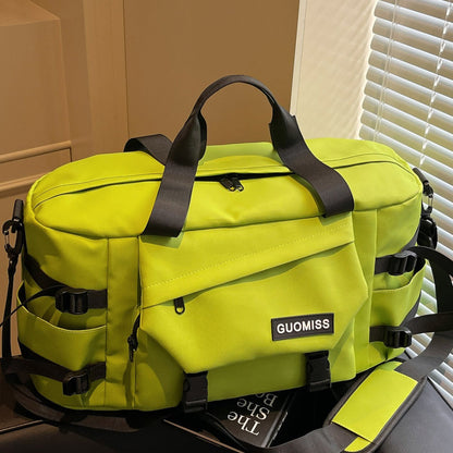 A oblique span large capacity handbag