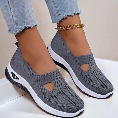 A shoes summer breathable sandals non-slip soft-soled elderly shoes women's casual shoes middle-aged and elderly walking shoes