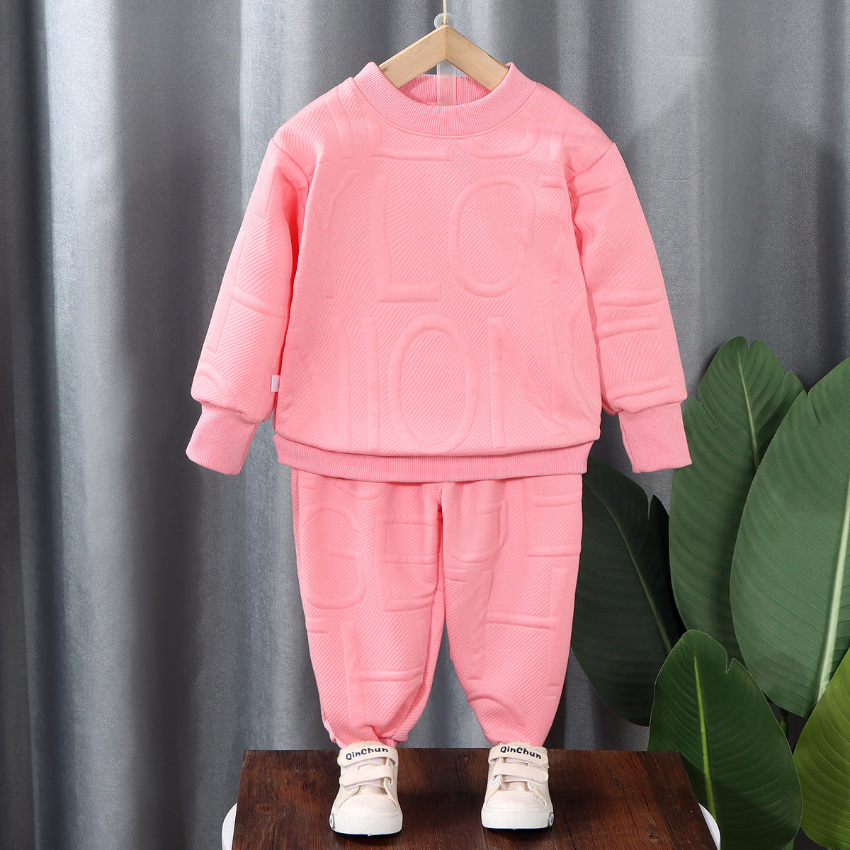 A Children's two-piece sweatshirt set
