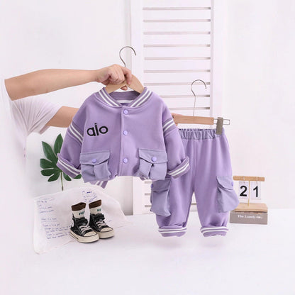 A children's fleece set