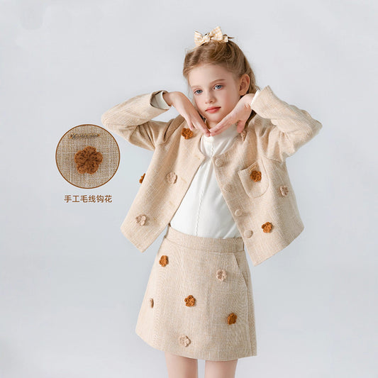 A Children's and teenagers' suit