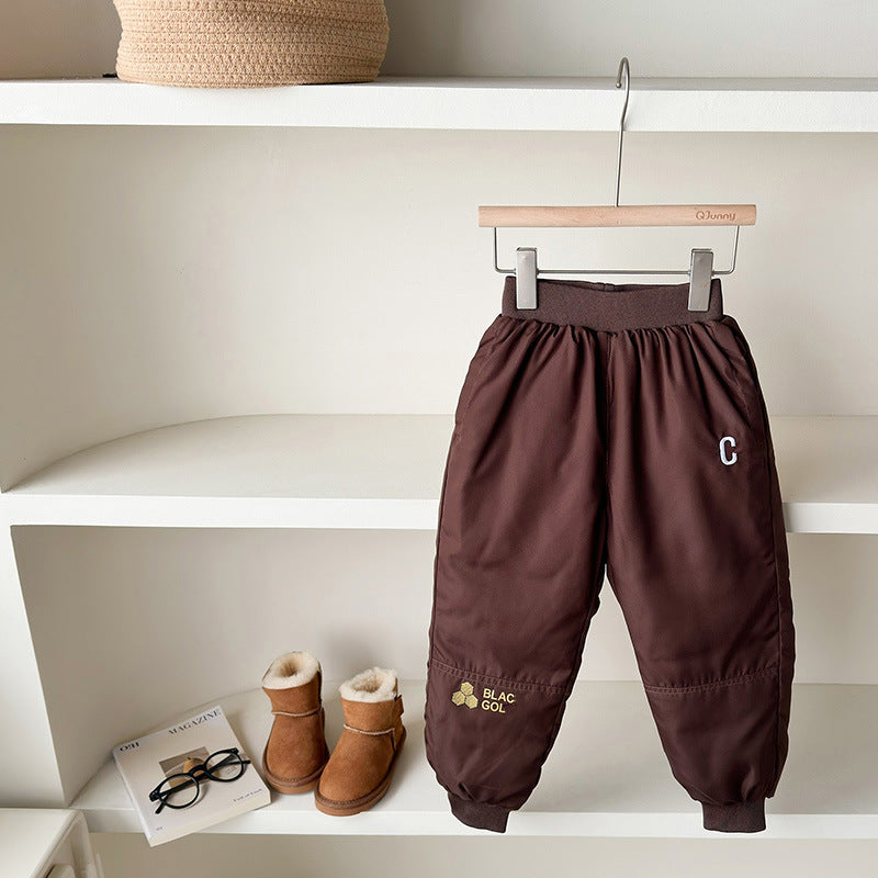 A Children's thermal pants