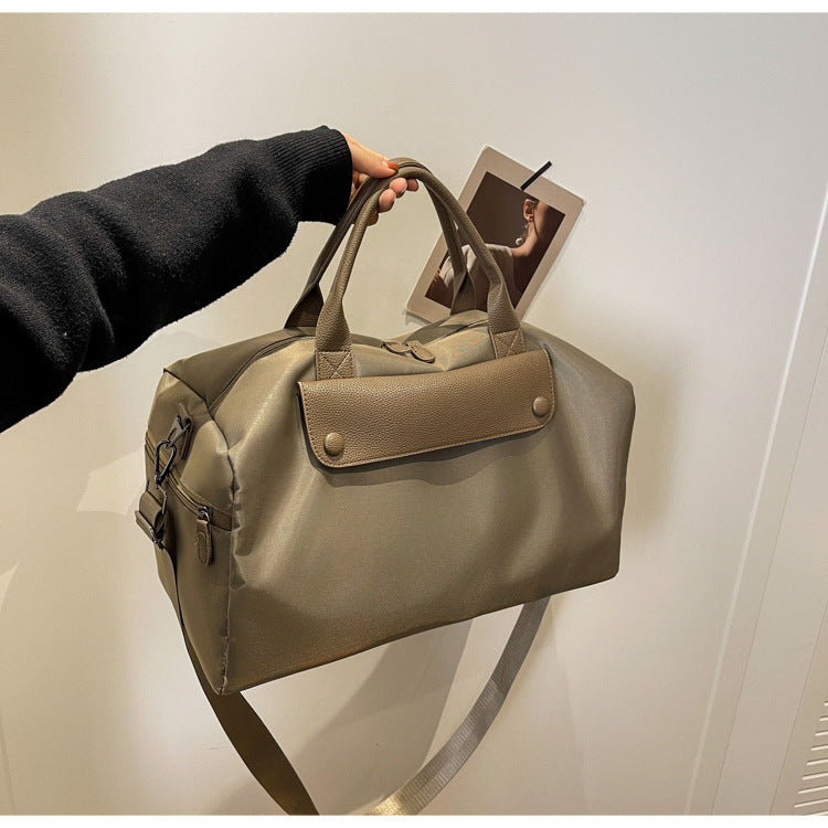 A large capacity storage bag